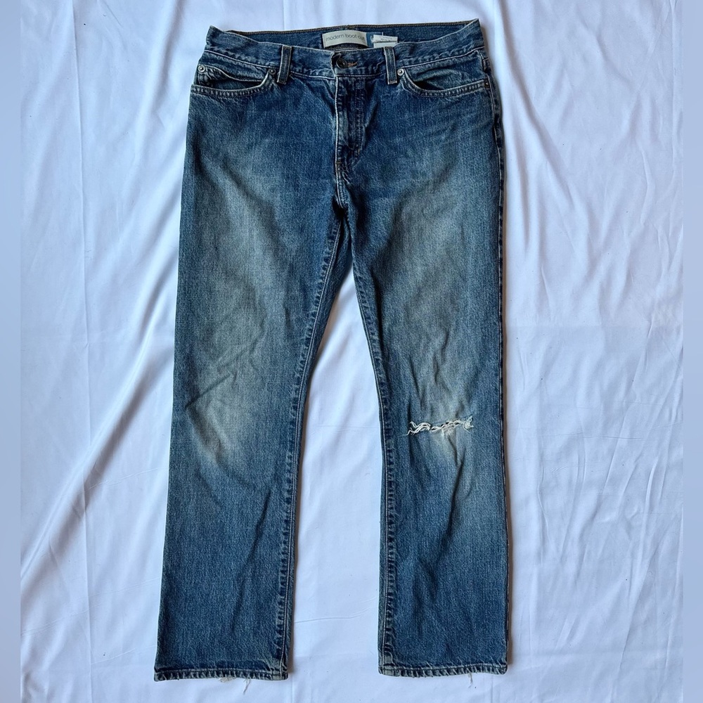 Retro Gap Bootcut Dark Denin Jean with Rip Distressing
